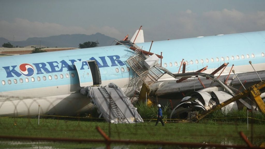 Korean Air jet