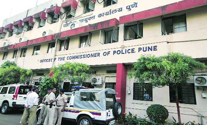 Pune Police Deported Some Illegal Foreigners Staying in India, 8 Foreigners