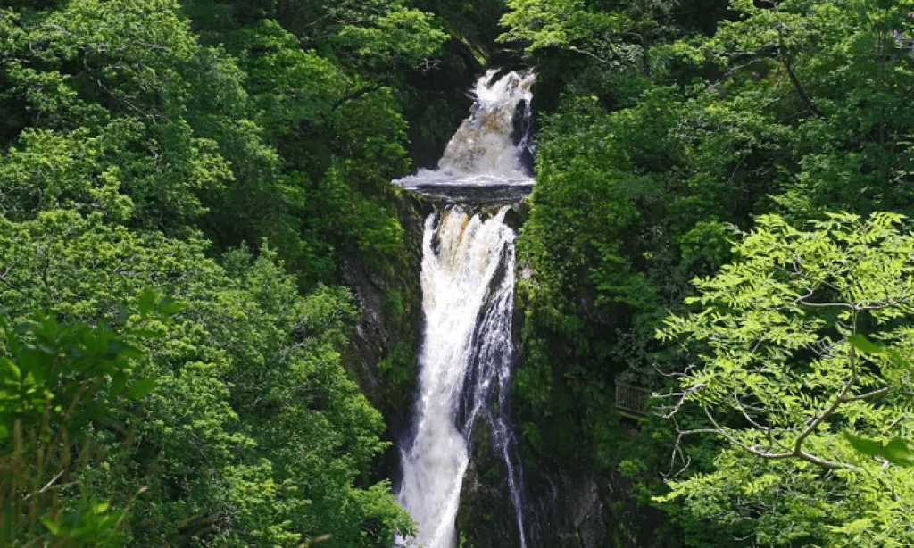 List Of Top 10 Beautiful Places To Visit In Wales