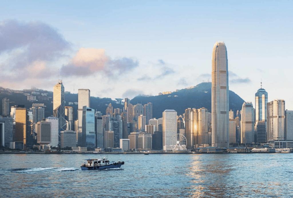 Top 10 places to visit in Hong Kong