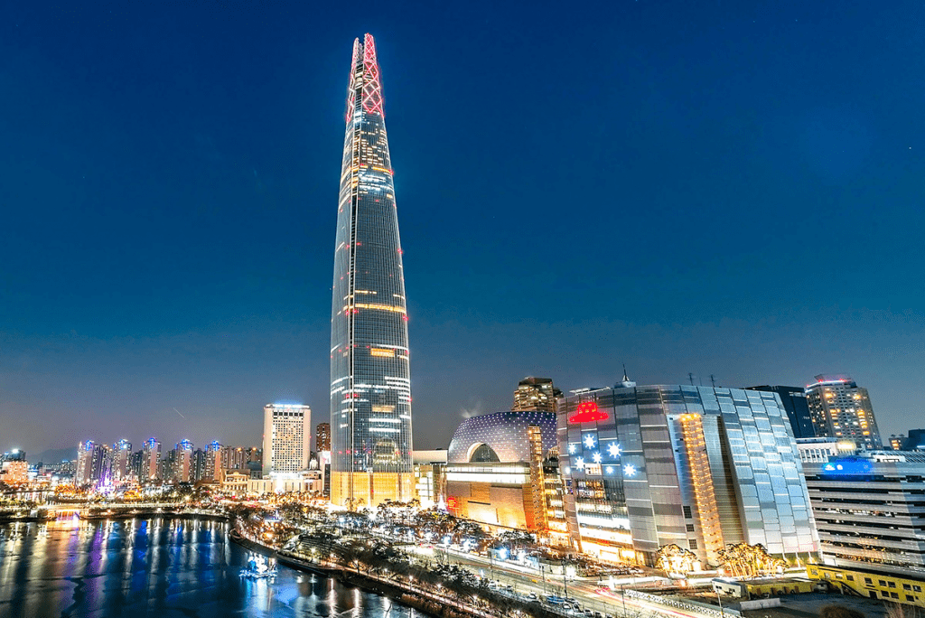 Top 10 Tallest Buildings In the World 2022