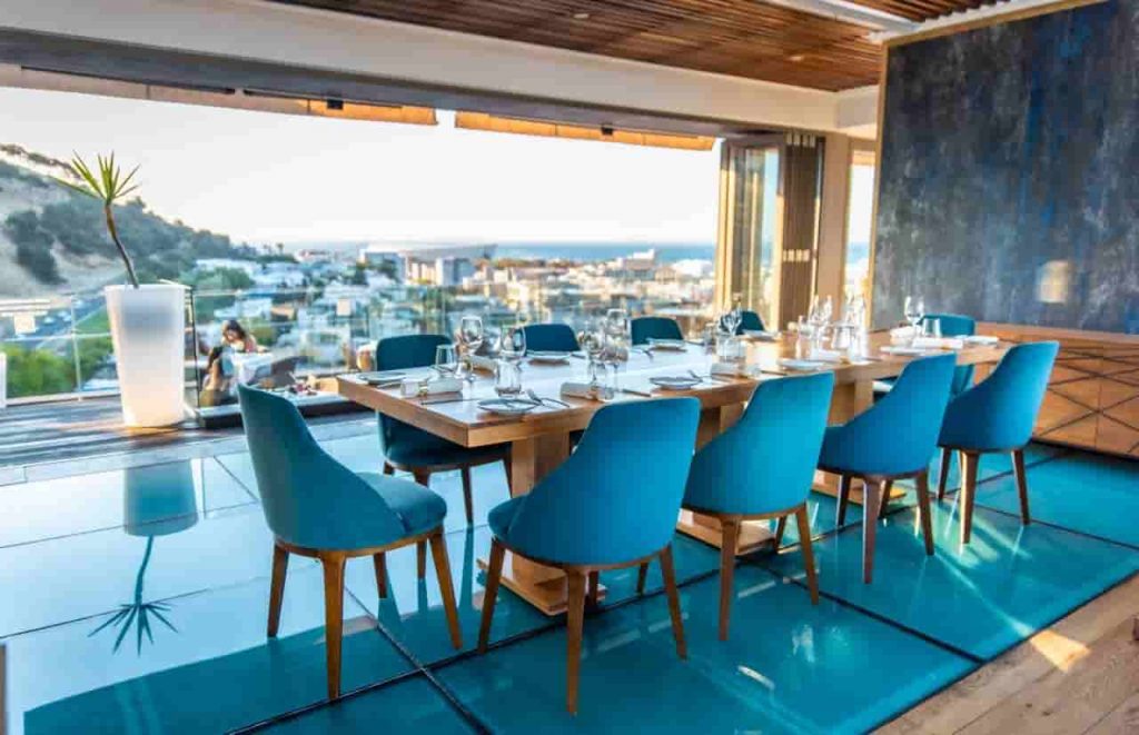 Top 5 Best And Famous Restaurant in Cape Town South Africa