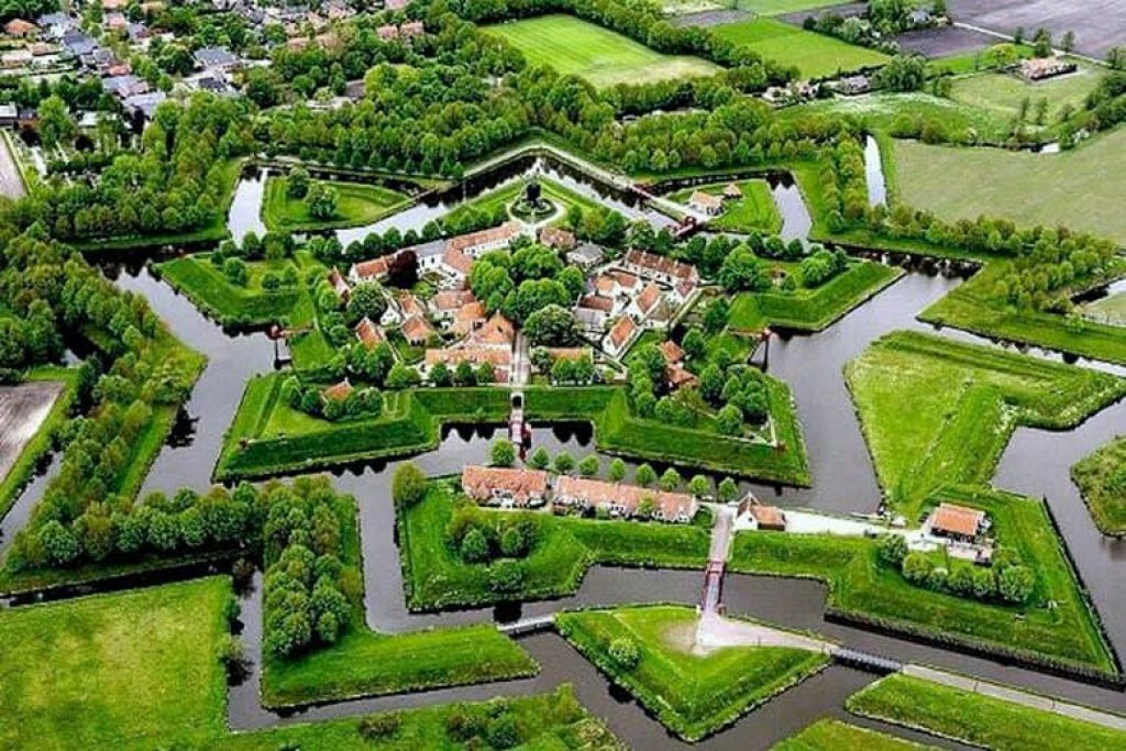 10 Amazing Places to Visit in the Netherlands