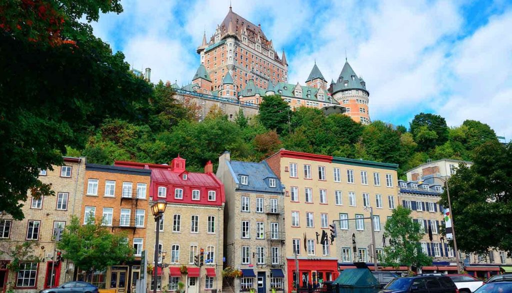 10 Amazing Places to visit in Canada