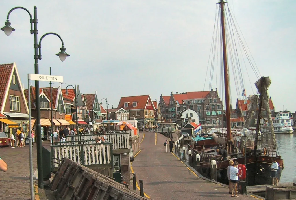 10 Amazing Places to Visit in the Netherlands