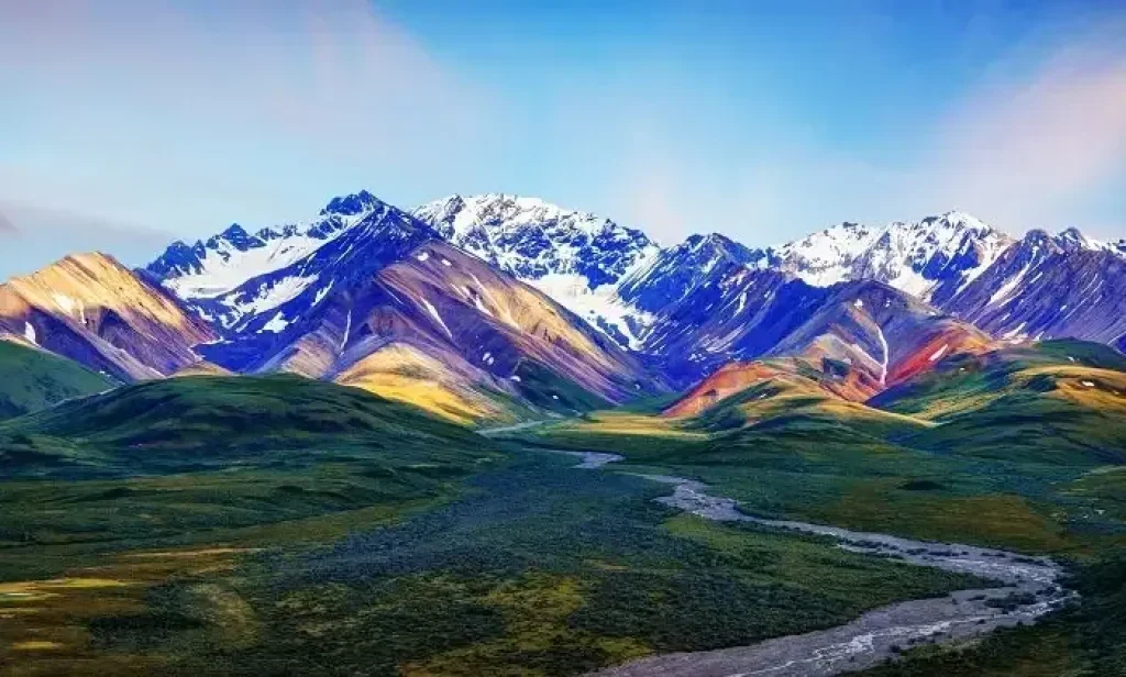 Top 9 Divine Destinations to Visit in Alaska 2023